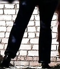Voyeur pissing vids with ass close-ups