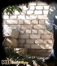 Cutie needs to pee and does it outdoors