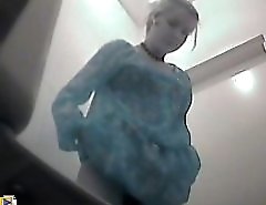 Spying after hot chick in warehouse toilet