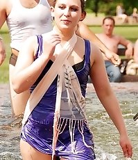 Enjoyable view on hot sluts upskirts