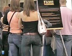 This chick caught on my camera is so horny that could easily become a jeans porn star