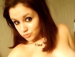 Fatty doll with natural tits doing her first posing session