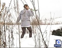 Spying on teen peeing on snow