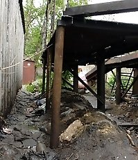 Voyeur shots of a gal voiding her bladder outdoors