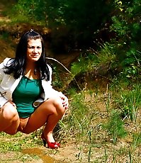 Hot babe goes out commando and pisses in the woods