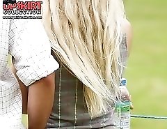 Delicious ass in tight spandex jeans
