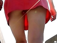 Sneaky upskirt video filmed by hunter following a cutie