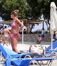 Voyeur bikini pics made in the heat