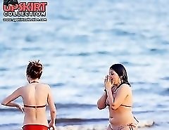 Amateur bikini asses on closeups