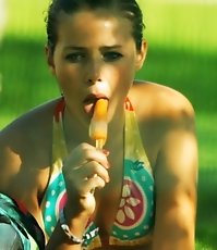 Sexy teen girls in junior bikinis