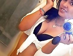 See killer upblouse shots from seducing girls