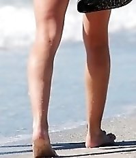 Tits in bikinis sexily bouncing