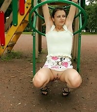 Unforgettable upskirt view from trimmed gal having fun